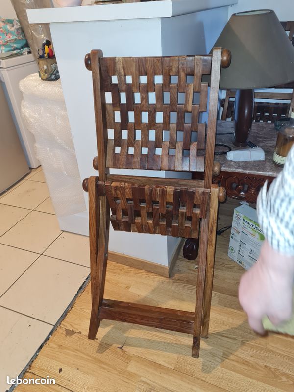 Chaises pliantes (image 1)