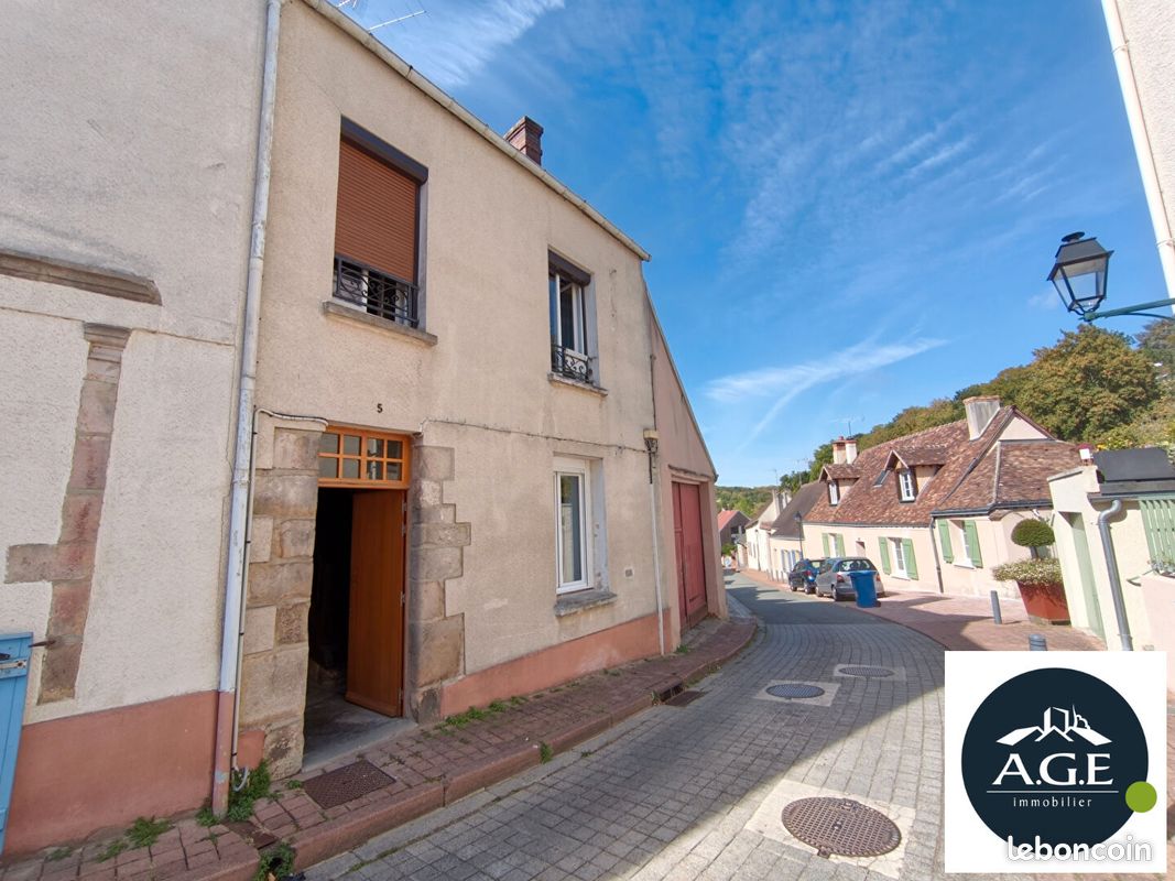 Appartement 1 pièce 17 m² · à Épernon · 17 m² · 330 €/mois