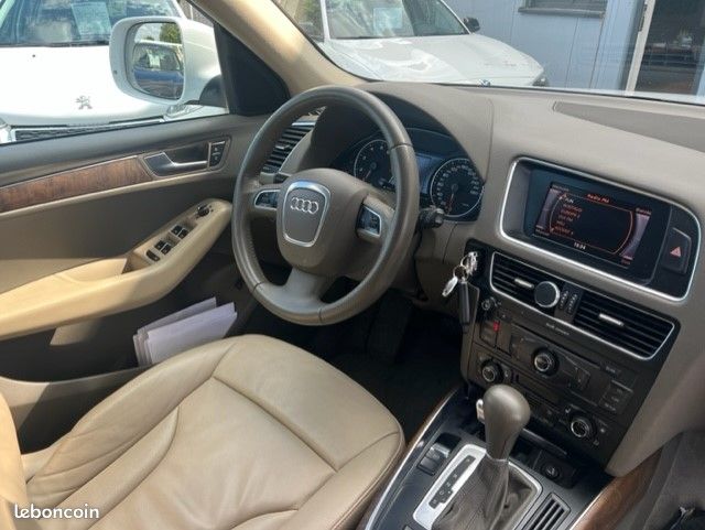 AUDI Q5 (8RB) 2.0 TFSI 16V Quattro S Tronic7 211 CH Boîte Auto (image 3)