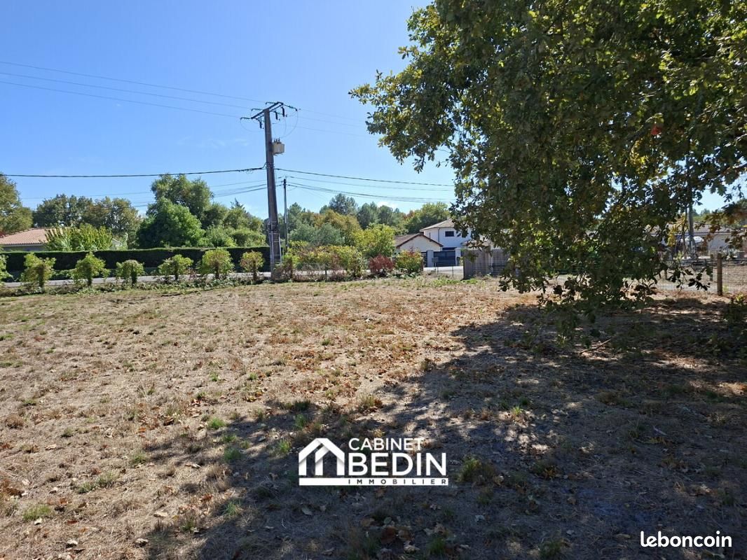 Terrain 900 m² Sanguinet · 181 100 €