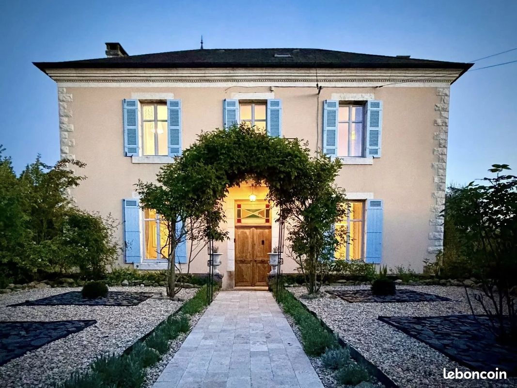 Maison 6 pièces 131 m² · à Corgnac-sur-l'Isle · 131 m² · 334 960 €