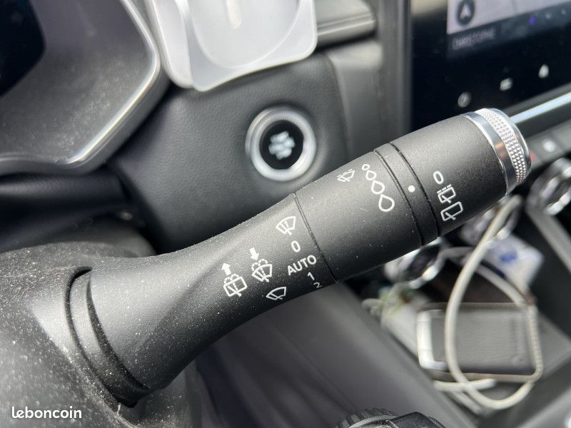Renault CAPTUR II 1.6 E-TECH PLUG-IN 160CH INTENS (image 20)