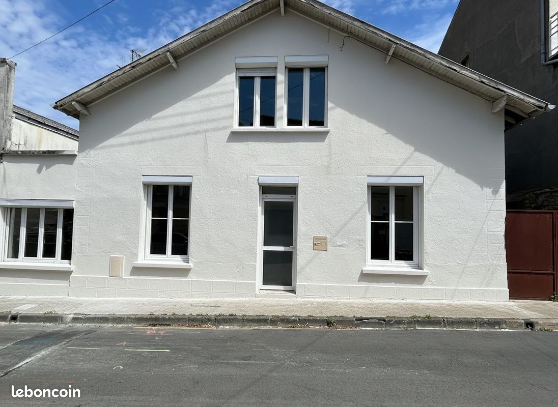 Maison 6 pièces 123 m² · à Niort · 123 m² · 166 400 €