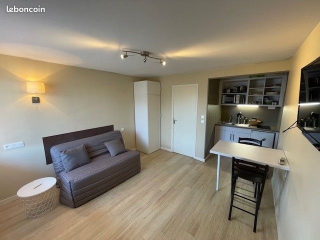 Appartement 1 pièce 19 m² · à Sainte-Savine · 19 m² · 350 €/mois