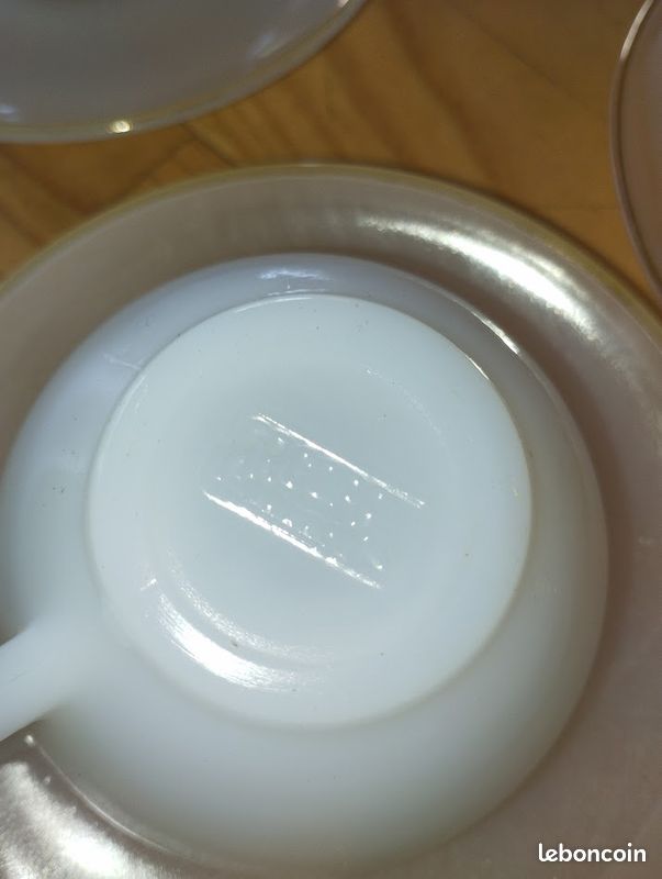 Service à café vintage Arcopal Arlequin Opaline (image 7)