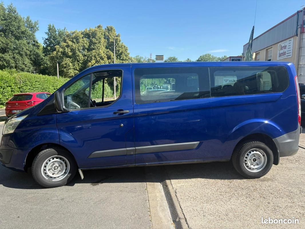 Ford Transit Custom – 9 PLACES GARANTIE TRÈS PROPRE – GARANTIE – TRÈS PROPRE (image 5)