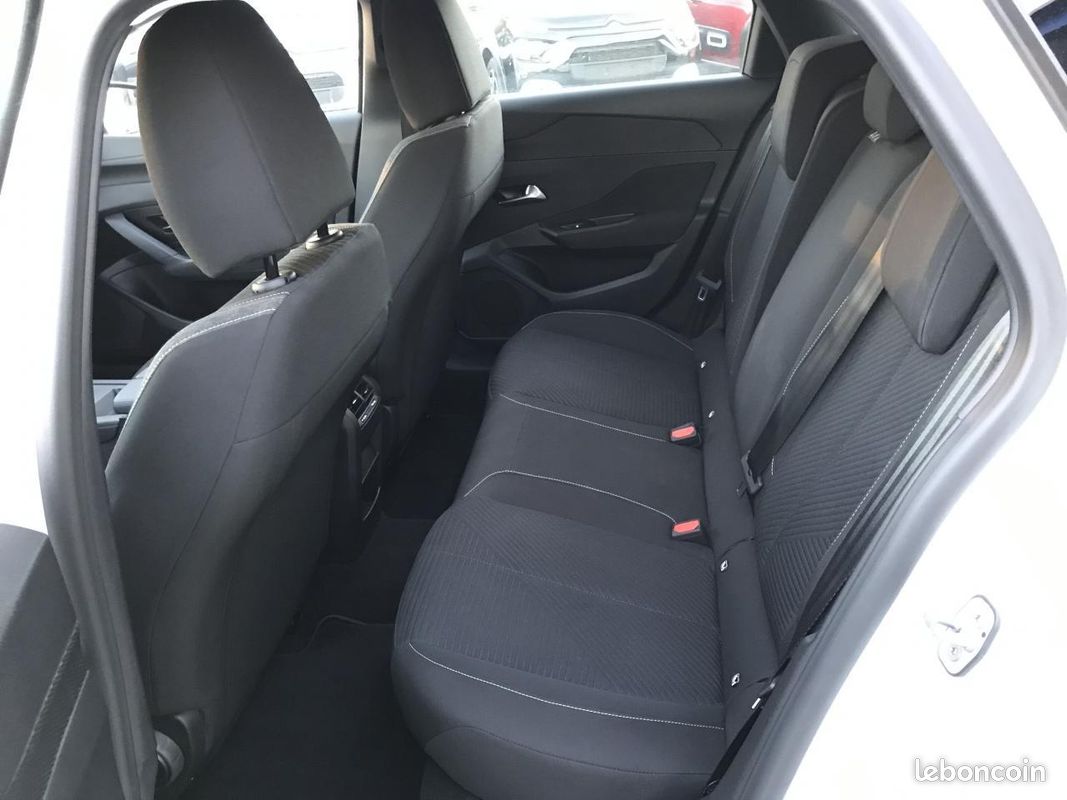 PEUGEOT 308 SW PureTech 130ch S&S EAT8 Active Pack (image 24)