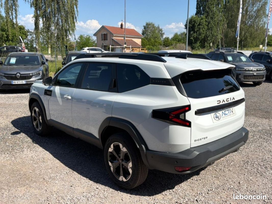 DACIA BIGSTER 1.2 mild hybrid 140 extreme (image 7)