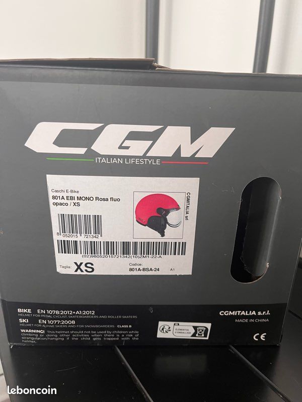Casque de vélo CGM avec visière (image 3)