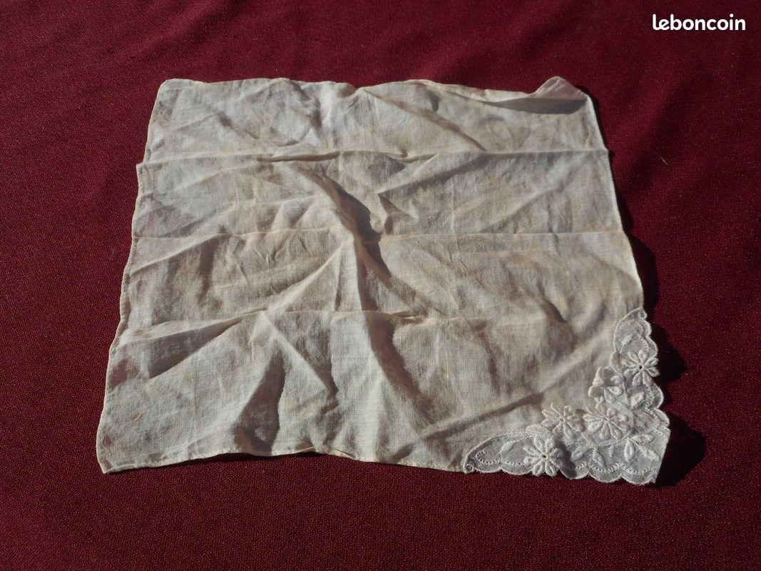 Mouchoir coton tres fin ancien monogrammé AM (image 1)