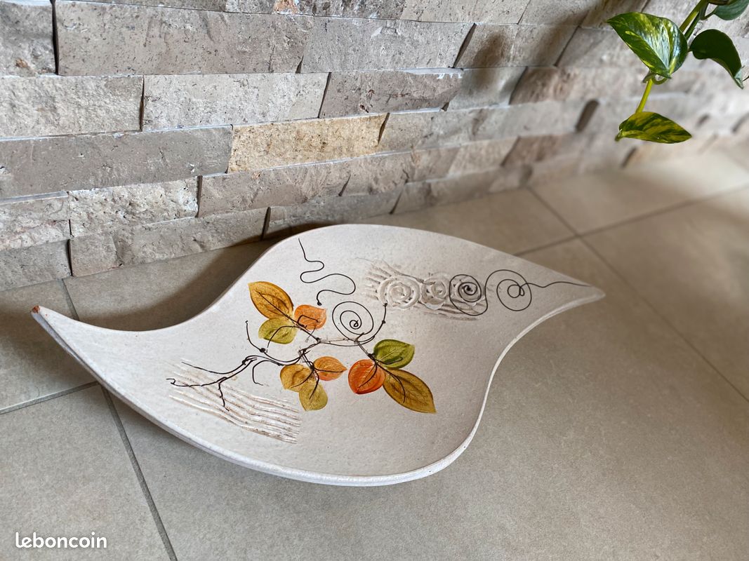 Plat décoratif (image 1)