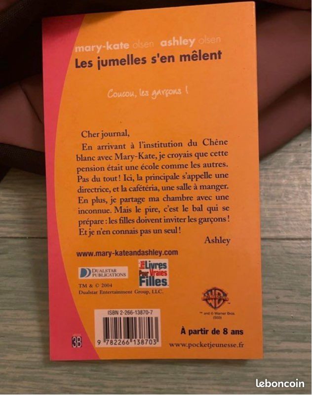Livre Les jumelles s'en mêlent - Coucou, les garçons (image 2)
