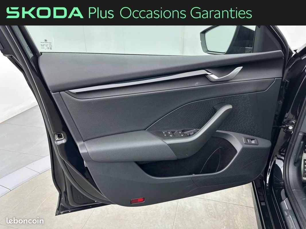 Skoda Octavia 1.5 TSI ACT Hybrid 150ch Sportline DSG7 (image 20)