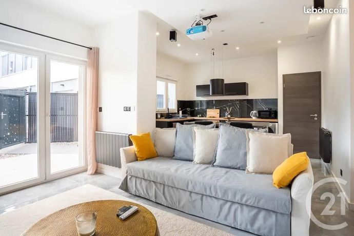 Appartement 2 pièces 65 m²