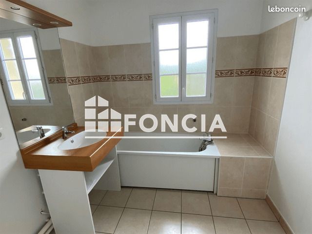 Appartement a louer dammarie-les-lys - 4 pièce(s) - 84 m2 - Surfyn