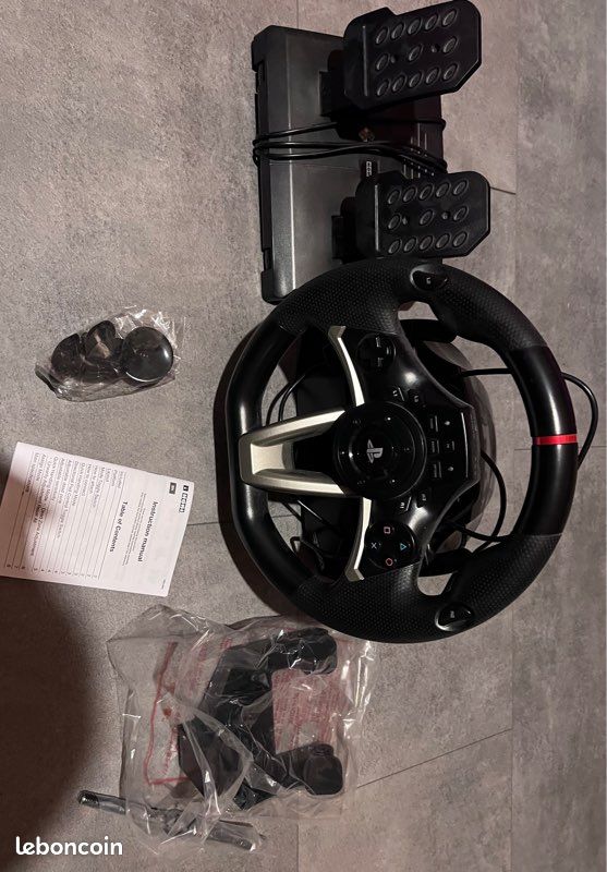 Simulateur volant + pédalier ps4/ps3 (image 1)