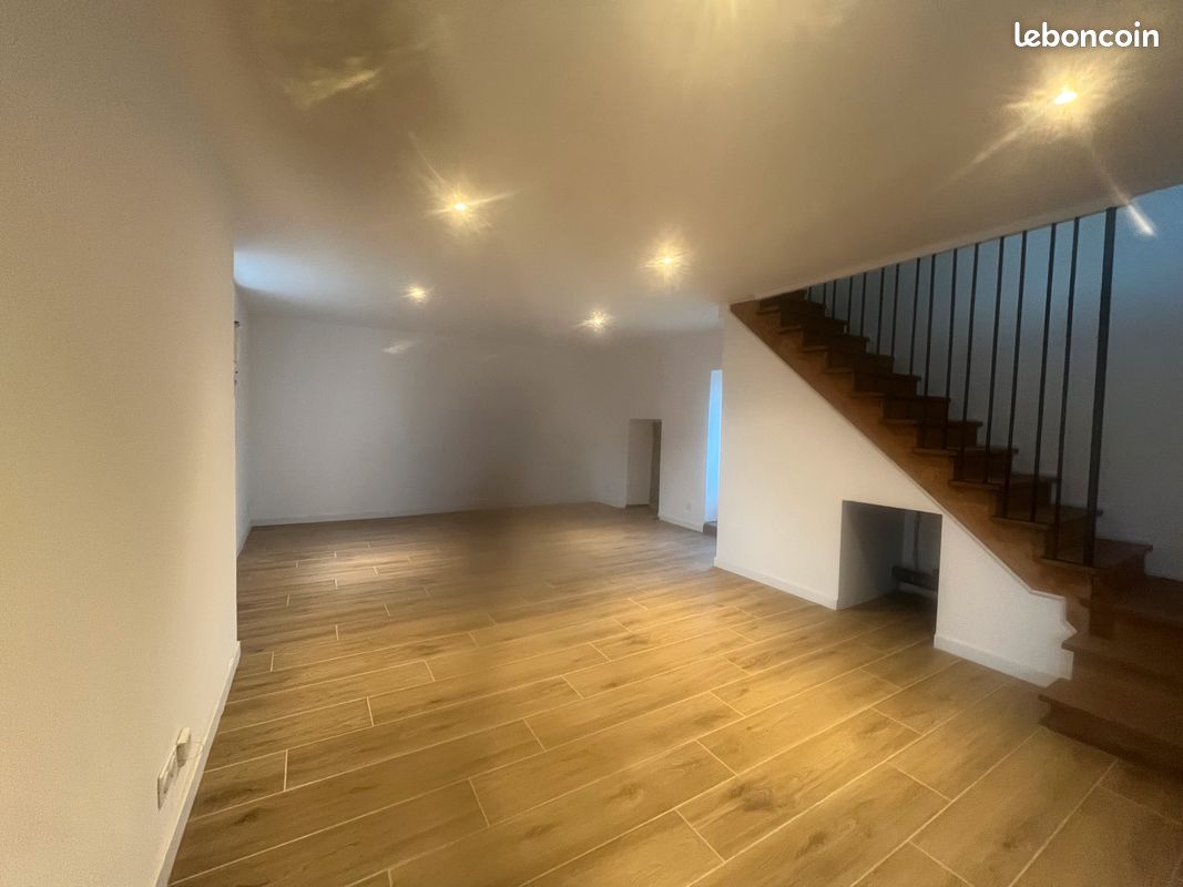 Maison 4 pièces 88 m² · à Grand-Champ · 88 m² · 1 050 €/mois