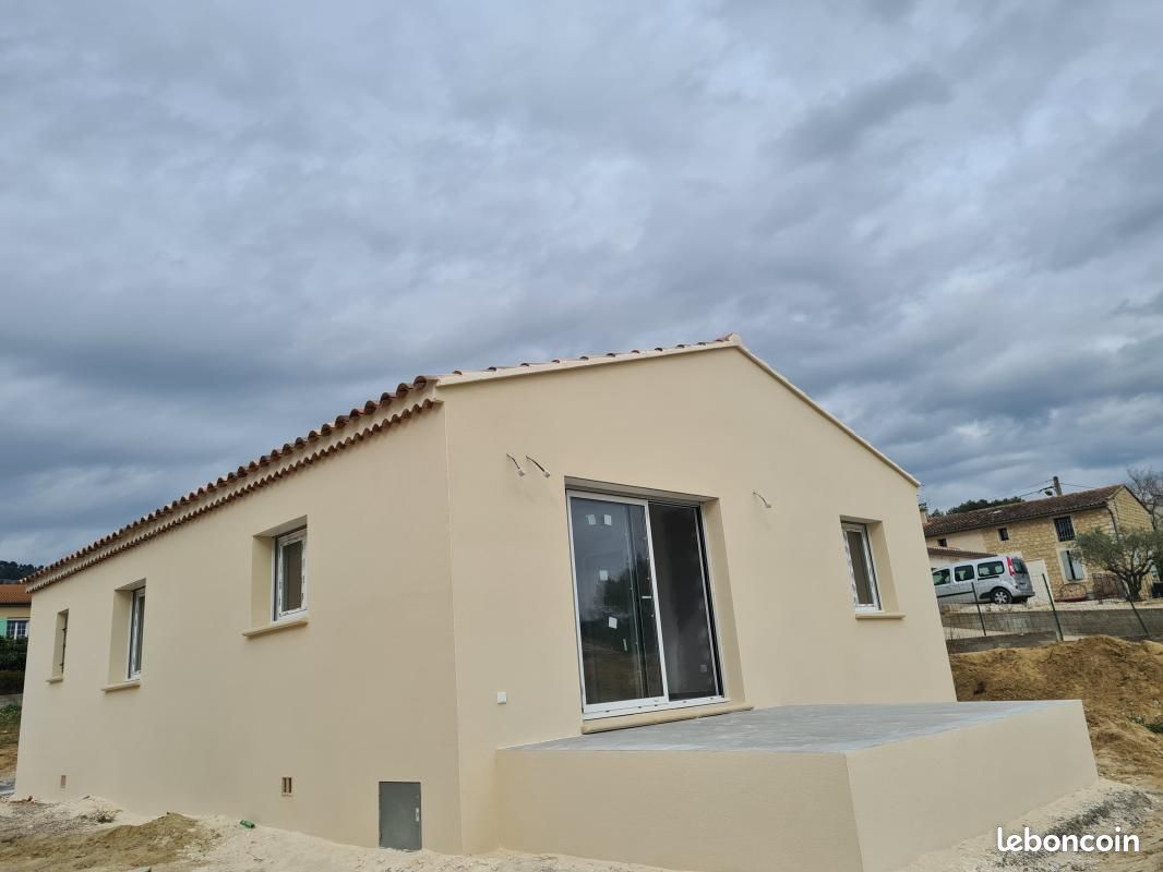 Maison 4 pièces 70 m² · à Laudun-l'Ardoise · 70 m² · 190 600 €