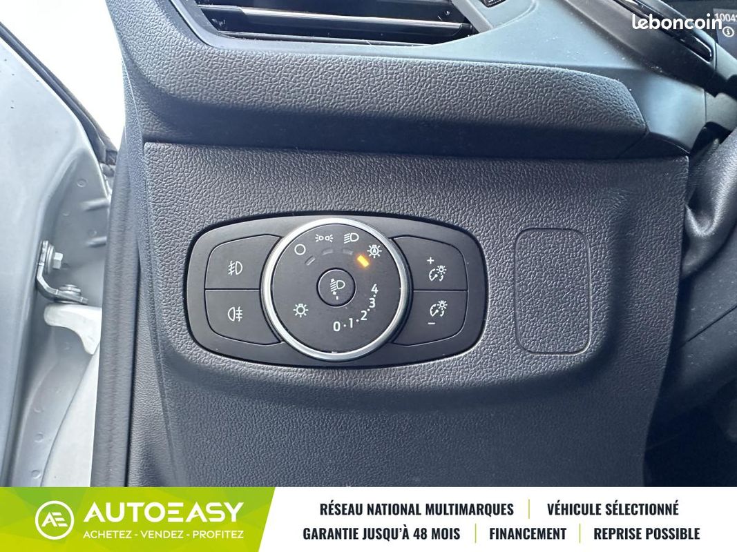 Ford Focus IV Phase 2 1.0 EcoBoost mHEV 155 cv ST-Line (image 20)