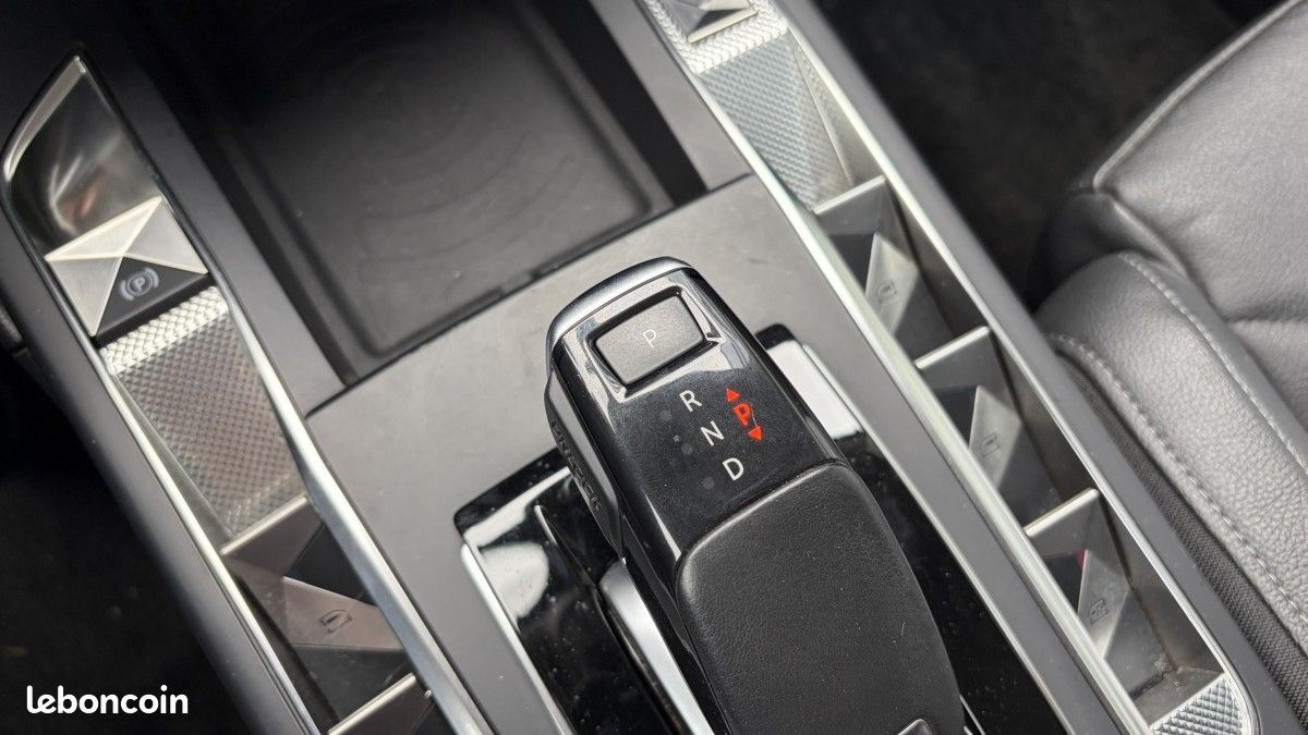 Ds 3 Crossback PureTech 130 Automatique So Chic (image 14)