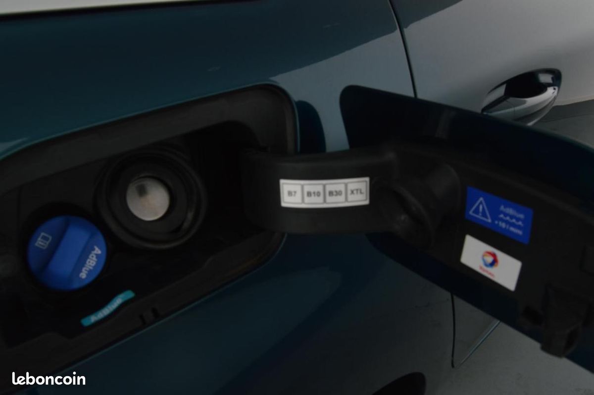 Citroën SpaceTourer C4 GRAND BLUEHDI 130 S&S EAT8 SHINE (image 19)