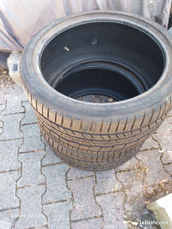 Paire de pneus neuf CONTINENTAL 295 30 19 (image 3)