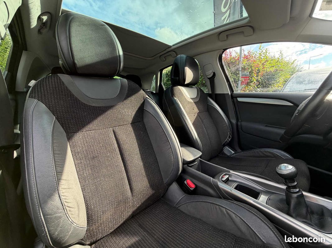 Citroen c4 2.0 hdi 150 exclusive 2013 (image 14)