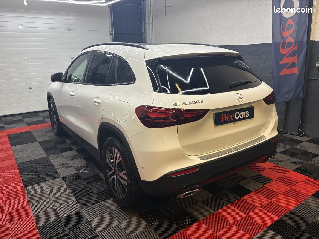 MERCEDES GLA 2.0 200 D 150 PROGRESSIVE LINE 8G-DCT BOITE AUTO / camera / toit panoramique ouvrant (image 23)