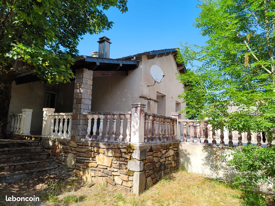 Maison 5 pièces 180 m² · à Murat-sur-Vèbre · 180 m² · 215 000 €
