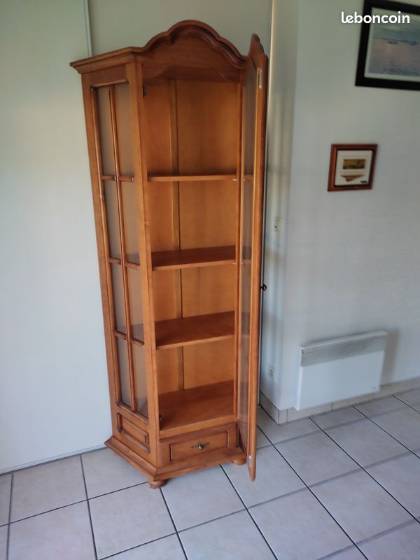 Vitrine (image 3)