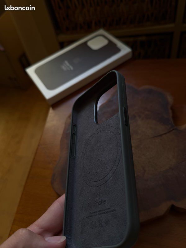 Coque iphone 15 pro (image 5)