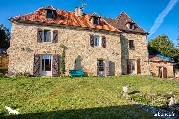 Maison 9 pièces 190 m²