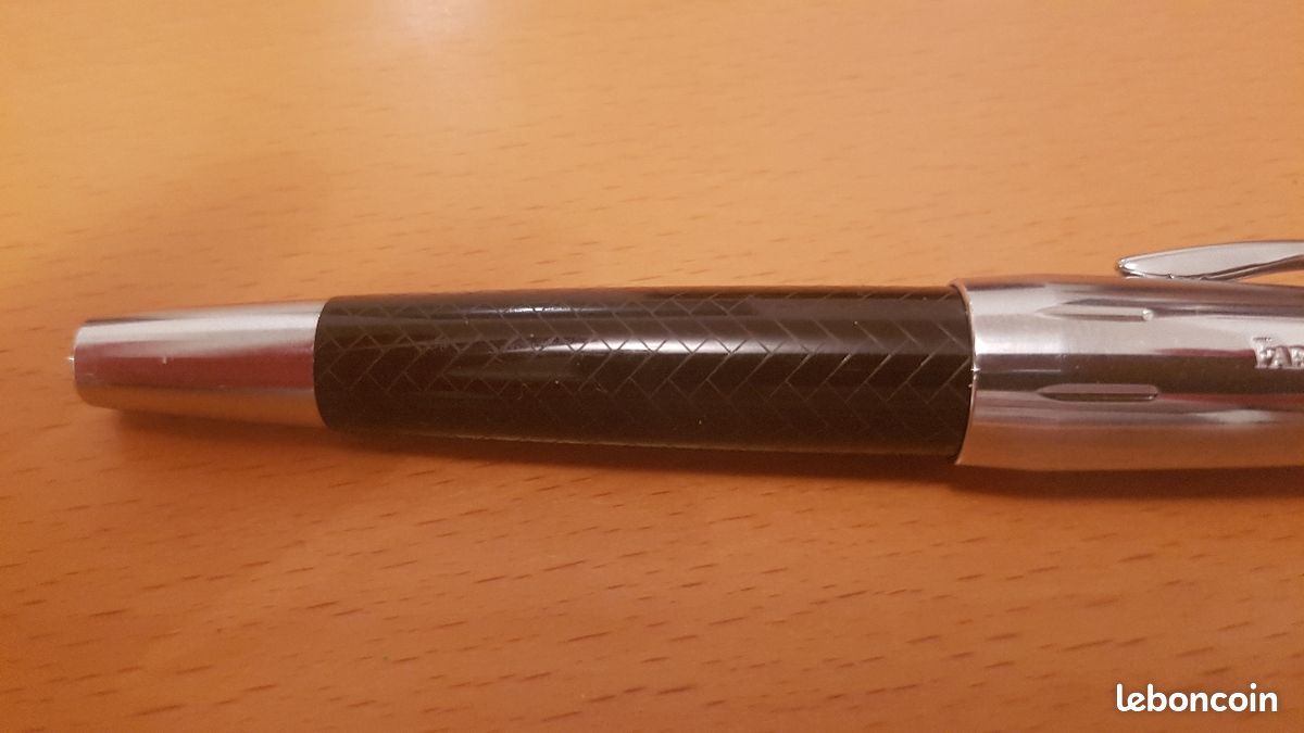 Stylo plume Faber Castell en résine précieuse E-motion (image 3)