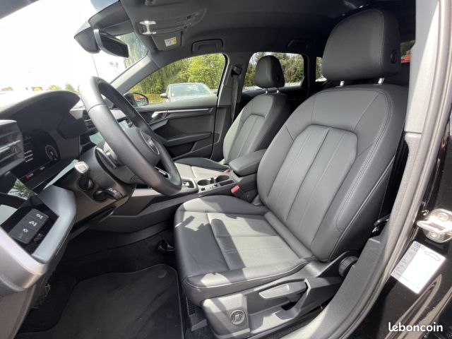Audi A3 sportback 35 TFSI Mild Hybrid 150 S tronic 7 Design Luxe (image 8)