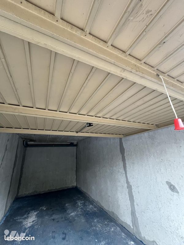 Garage CAEN · 100 €/mois