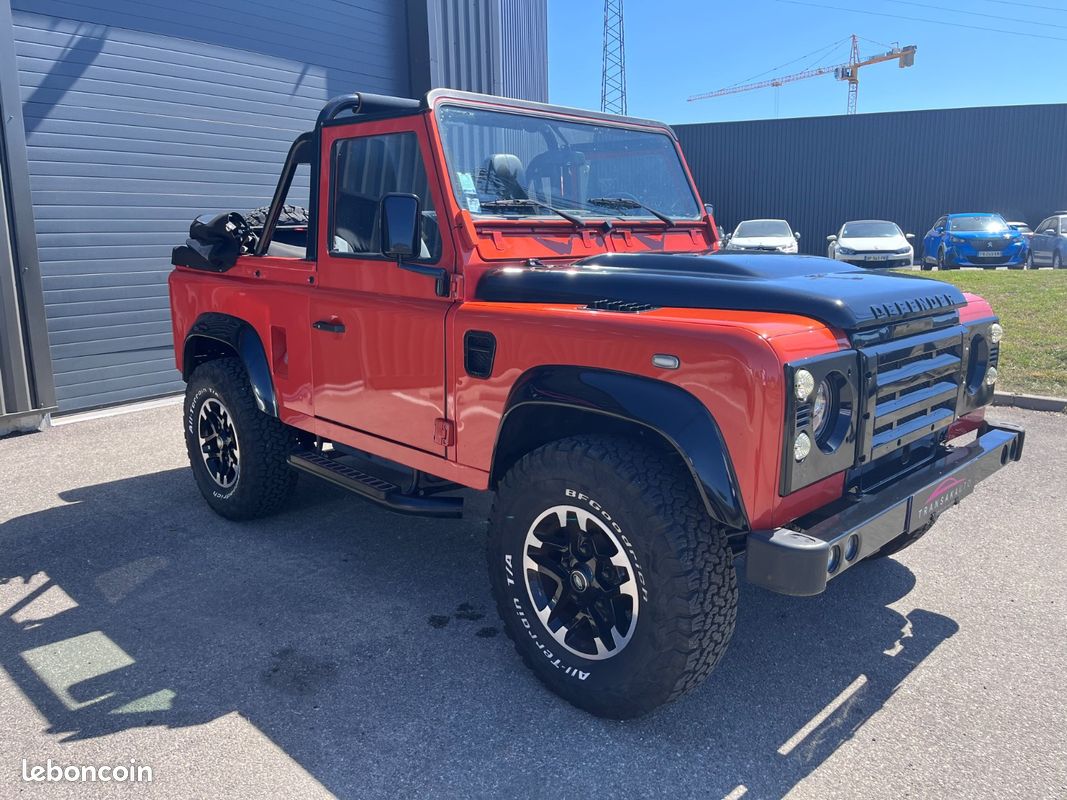 LAND ROVER DEFENDER 3.5 V8 Bache 133cv (image 3)
