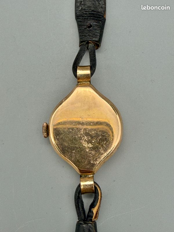 Montre vintage plaqué or en bon état général et de fonctionnement. Boîtier de 22mm (image 7)