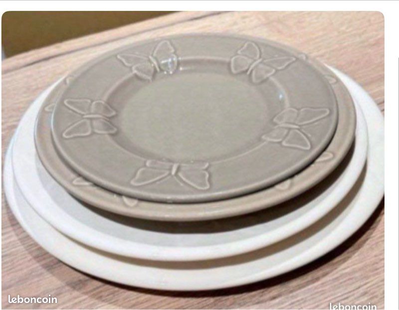 Lot de 40 assiettes (image 1)