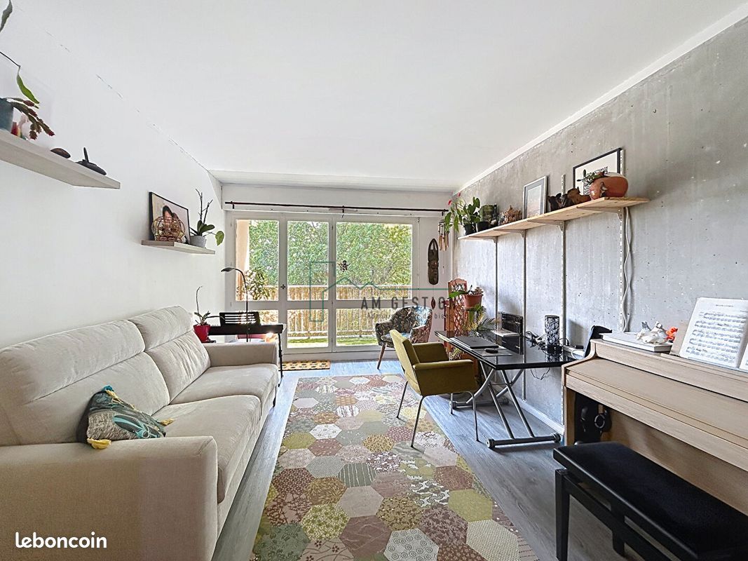 Appartement 3 pièces 63 m² · à Limoges · 63 m² · 700 €