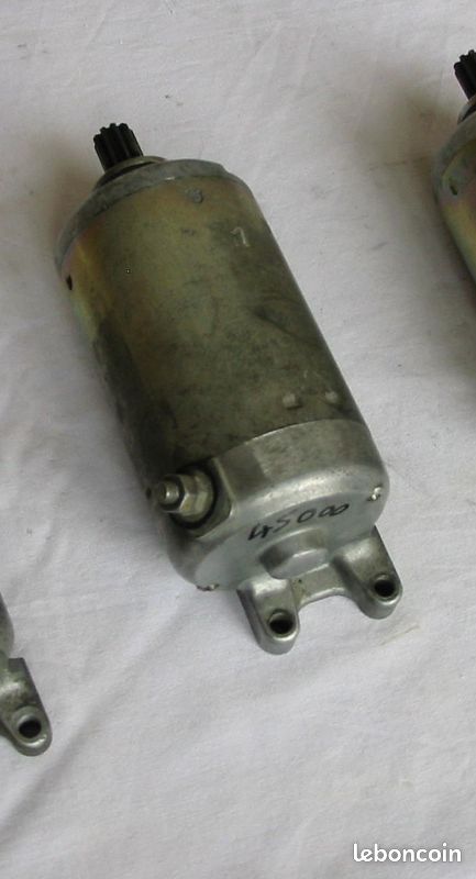 Charbon de Démarreur BMW 750 K 75 1984-1996 Charbon de Démarreur BMW 750 K 75 1984-1996