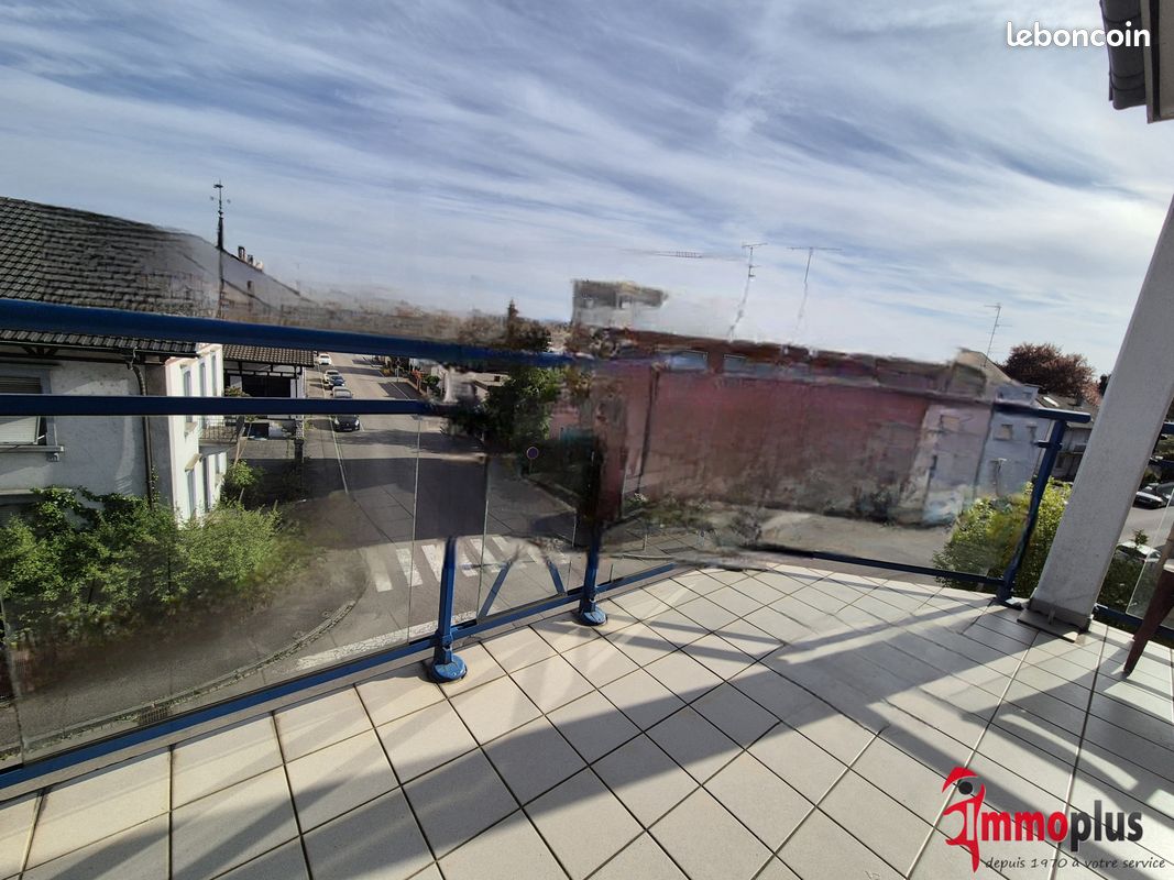 Appartement 4 pièces 94 m² · à Saint-Louis · 94 m² · 320 000 €