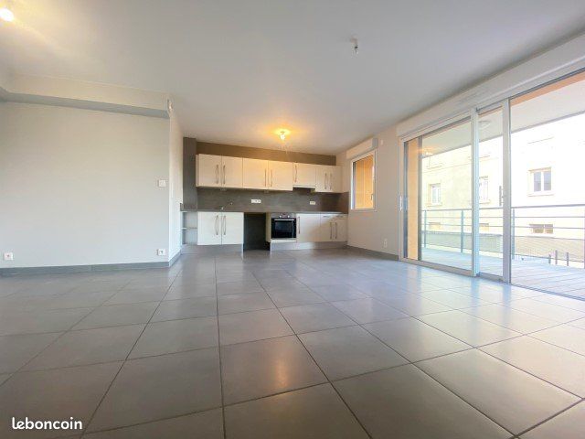 Appartement 2 pièces 51 m² · à Montbrison · 51 m² · 650 €/mois