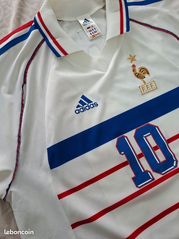 Maillot foot vintage Adidas équipe de France extérieur coupe du monde 98 floqué Zidane taille M (image 9)