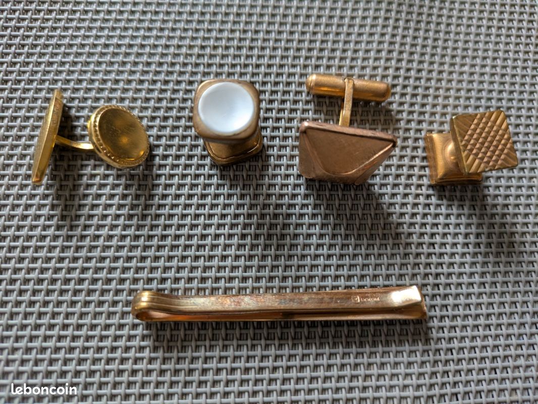 Boutons De Manchette Pierre Cardin – Haute Qualité Luxe, Multicolore, Occasion