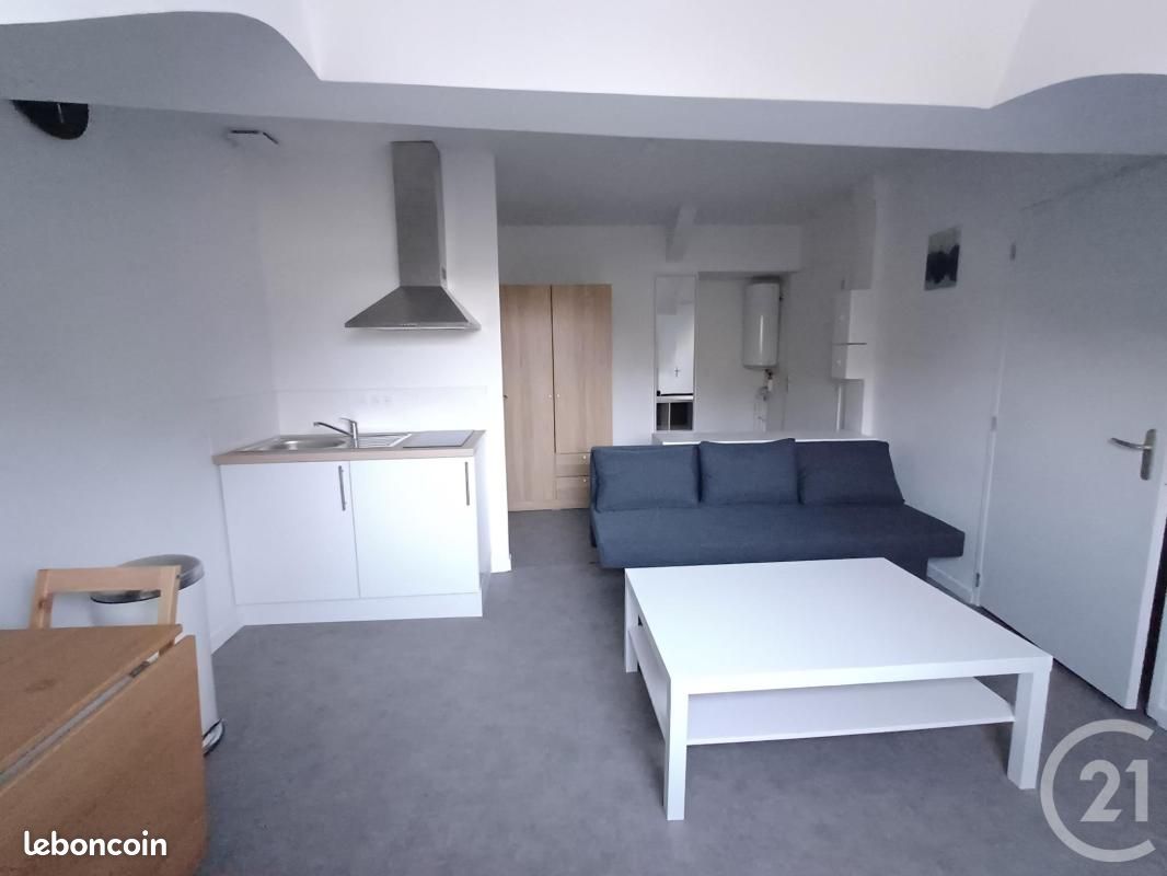 Appartement 1 pièce 23 m² · à Châtellerault · 23 m² · 390 €/mois