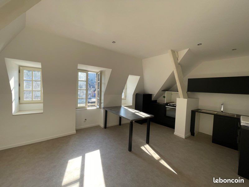 Appartement 4 pièces 68 m² · à Dinan · 68 m² · 800 €