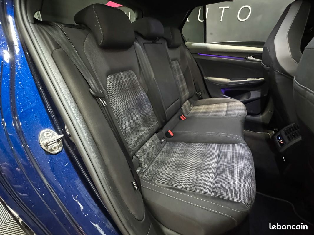Volkswagen GOLF VIII 2.0 TDI SCR 200CH GTD DSG7 2e Main FR / Toit Ouvrant / Suivi Complet VW (image 13)