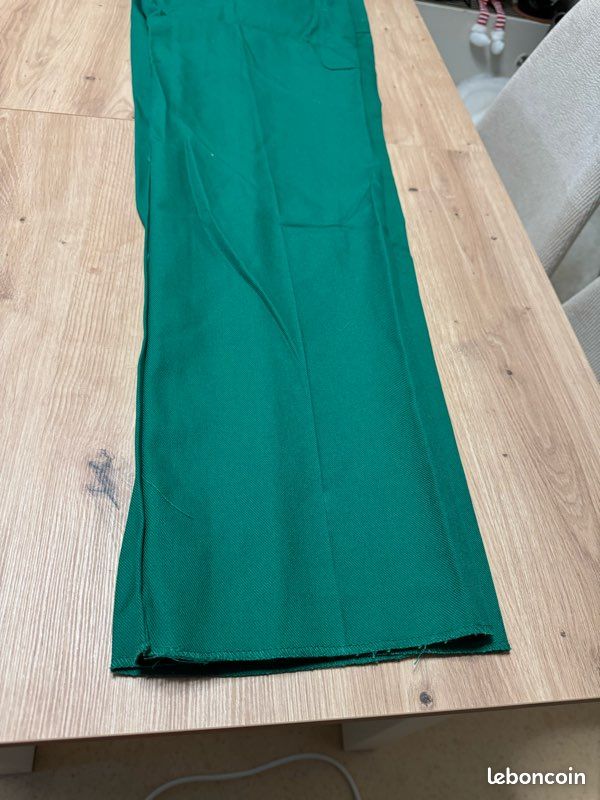 Pantalon de travail Vert neuf (image 3)