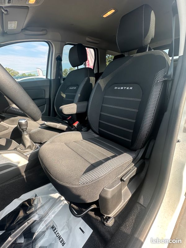Dacia Duster 1.3 TCe 140 CH "Prestige" 1ère Main / 4x2 (image 4)
