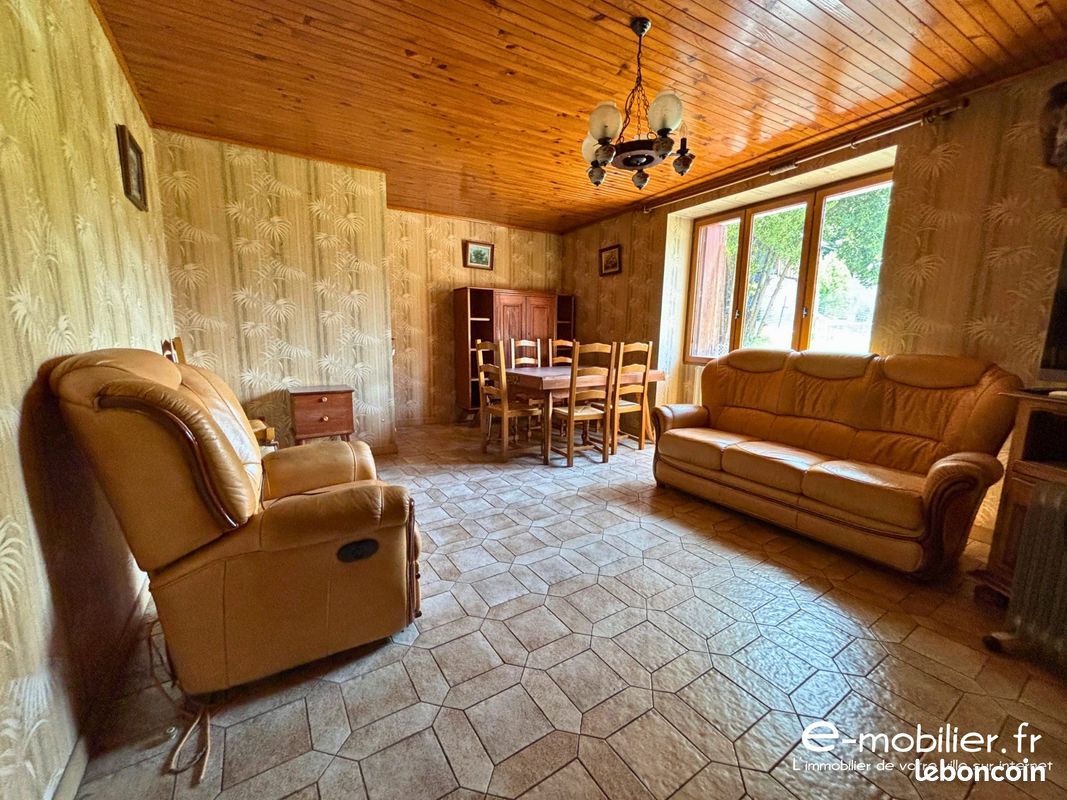 Maison 4 pièces 110 m² · à Cevins · 110 m² · 152 000 €